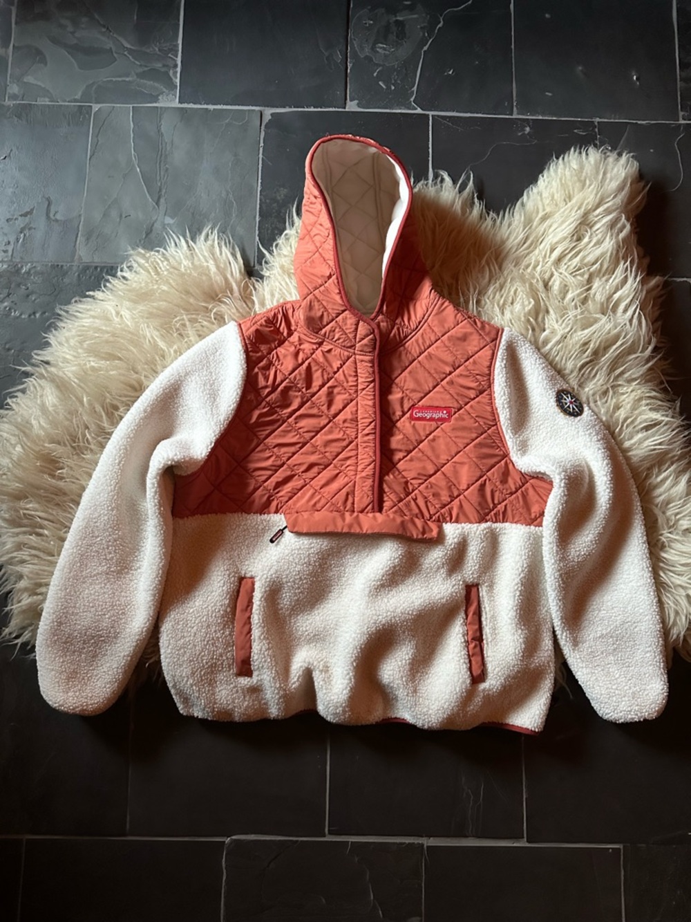 Women’s Canadian Geographic™ Quilted Sherpa Pullover Jacket